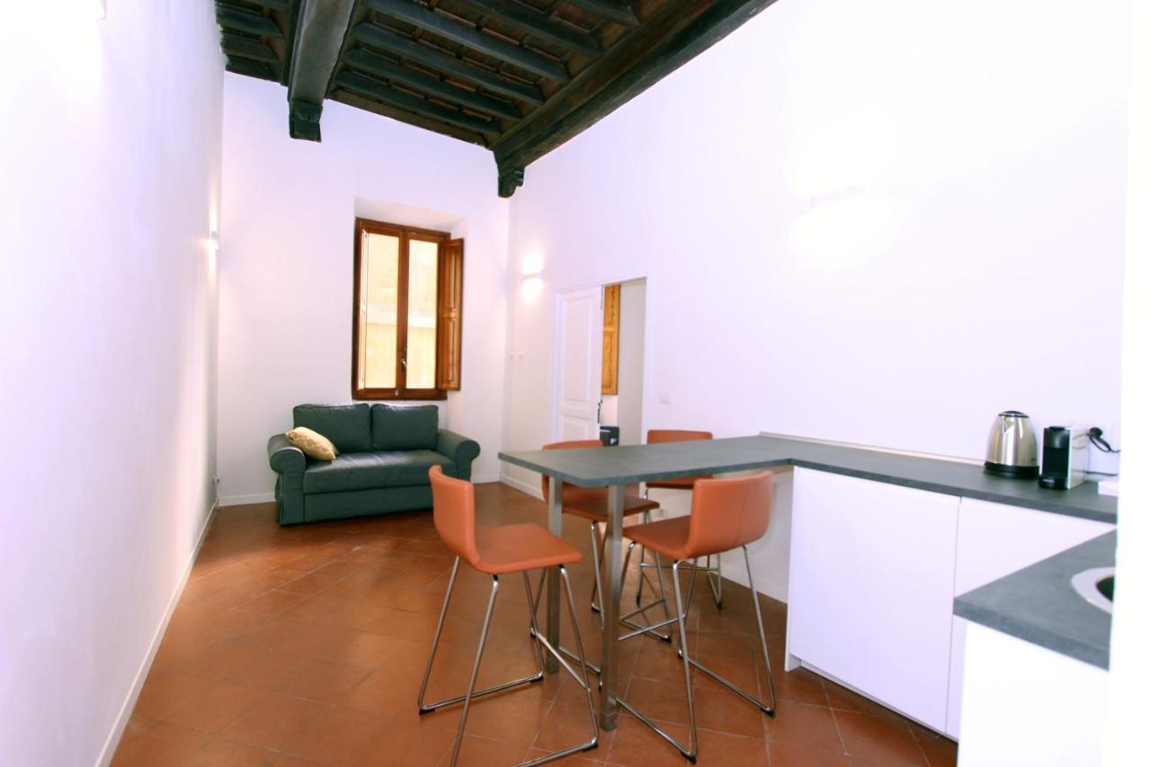 Monte Giordano Flats Apartment Rome